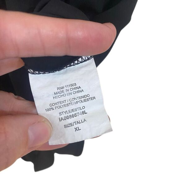 Lily White sleeveless black  colored rope draw strings vneck XL - Picture 2 of 6